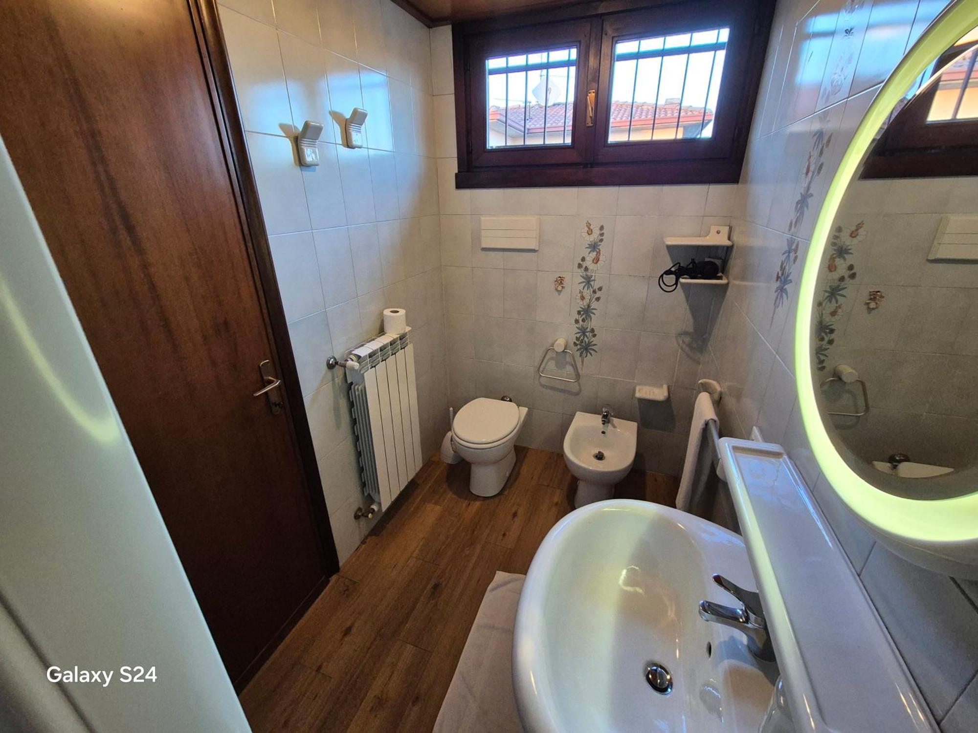 Eve House Gardalake Lonato Eksteriør bilde