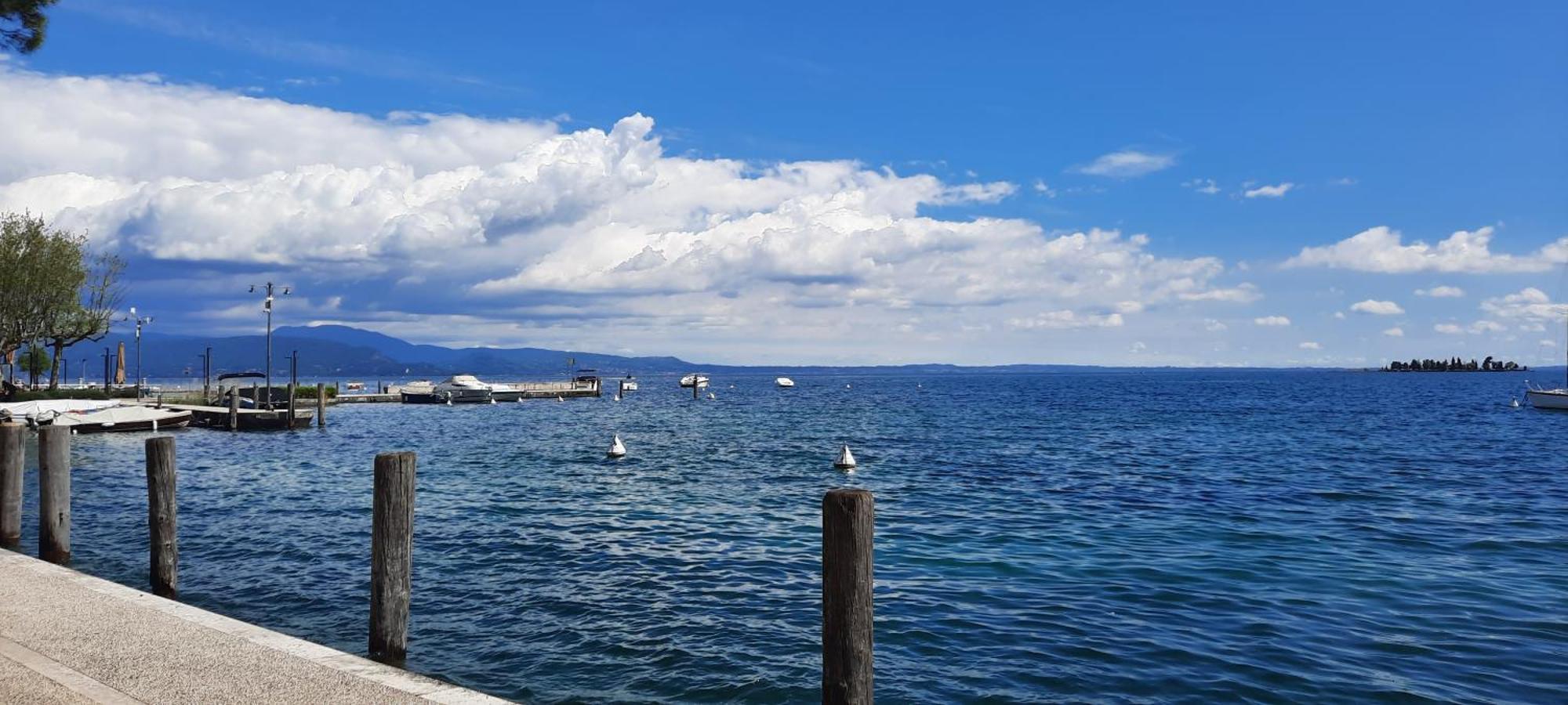 Eve House Gardalake Lonato Eksteriør bilde